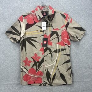 Quiksilver Hawaiian Shirt Men Small Floral Tropical Beach Aloha Short Sleeve NEW